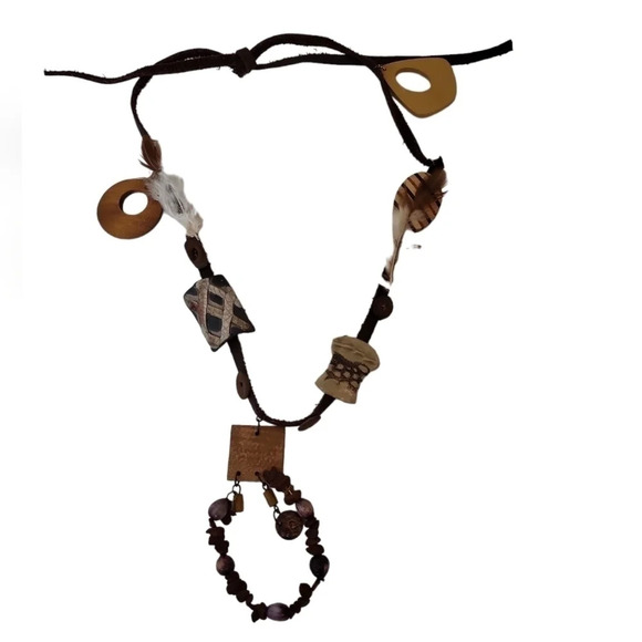 Tribal Feather Wood Brown Leather Handcrafted Necklace - Picture 2 of 4